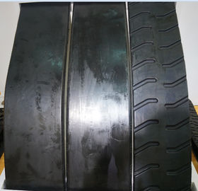 La gomma del lastricatore dell'asfalto del CAT segue anti ad alta temperatura della pista piana e durevole