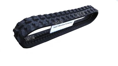 Un buon prezzo. Traccia di gomma anti-vibrazione T250X52.5NX74 per escavatore AIRMANN AX 22, tipo 1/2. in linea