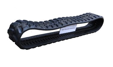 Un buon prezzo. Tracce di escavatori in gomma ad alta velocità T450 X 81N X 72 per il CASE CK62 in linea