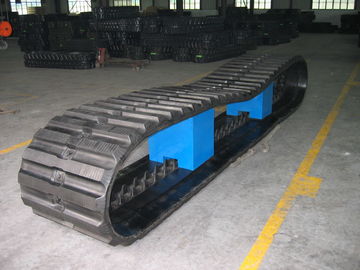Un buon prezzo. Piste di gomma dello scaricatore di Hitachi con alta trazione e la struttura interna di Stong in linea
